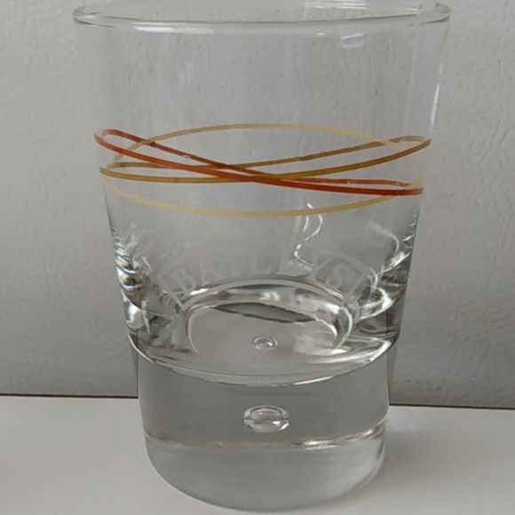 Bailey's Irish Cream Liqueur Glasses- a Pair - Picture 4 of 5